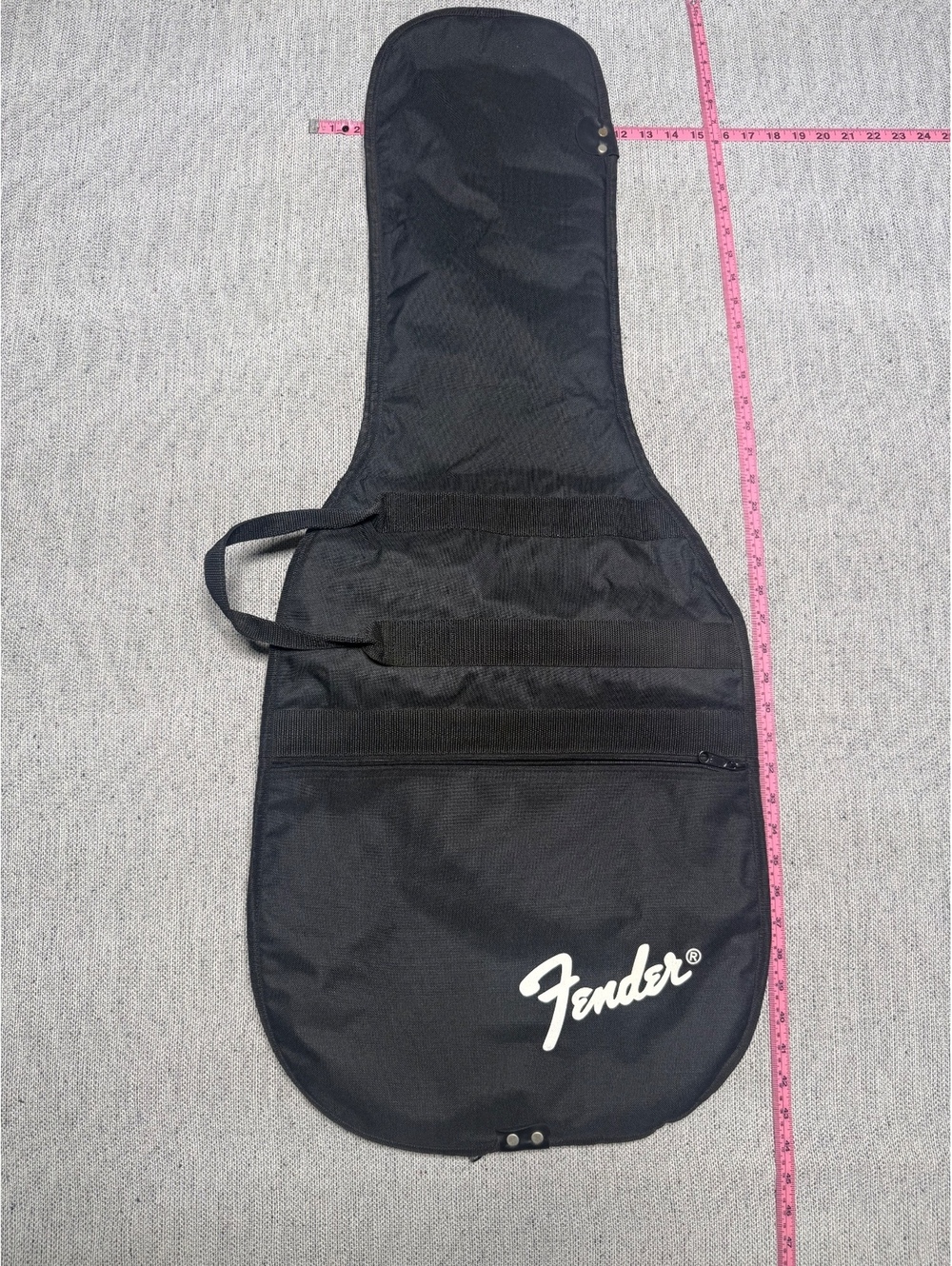 Fender Black Soft Guitar Gig Bag with Front Pocket